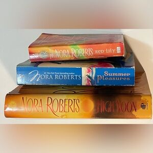 Nora Robert’s 2 Paperbacks and 1 Hardcover Fiction Books lot